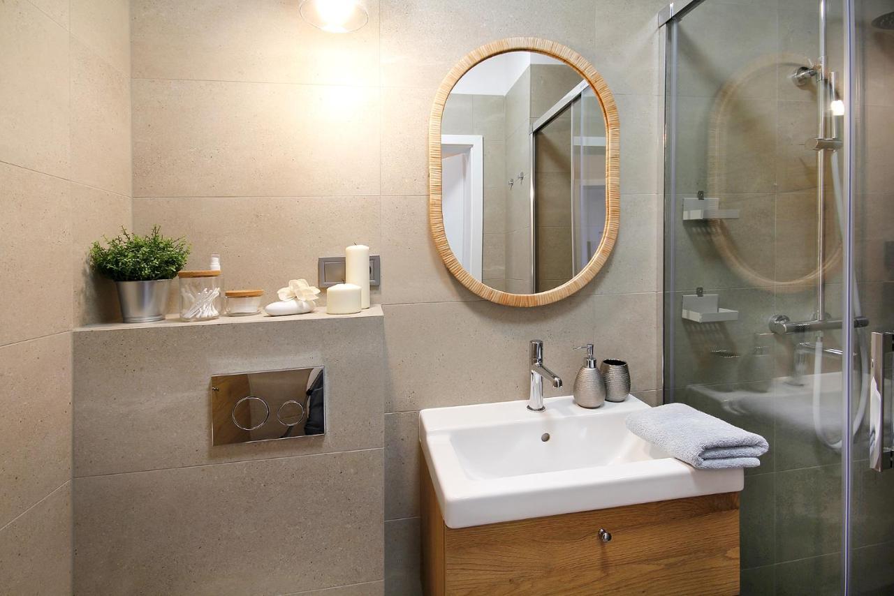W&K Apartments - Harmony Suite - Faktura Vat, Parking Κοστζαλίν Εξωτερικό φωτογραφία